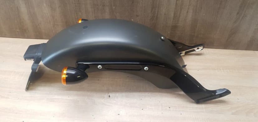 Harley Davidson FLS Softail Slim Rear fender with strut / stay