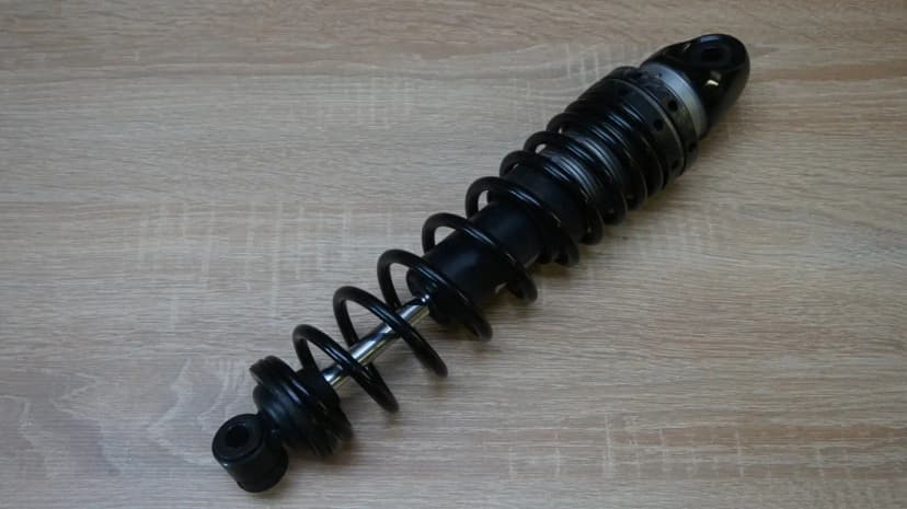 Harley Davidson XL 883 N Iron 2015 Right R/H Rear Shock Absorber 54000086